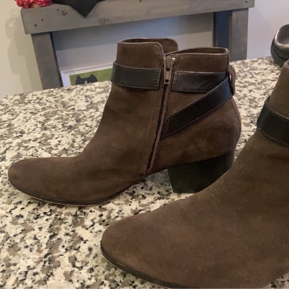 Coach brown boots - Picture 3 of 9